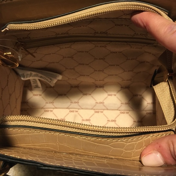 ALDO Purse - 9.5 length and 7.5 height.  Tan and snake skin pattern. - Picture 6 of 7